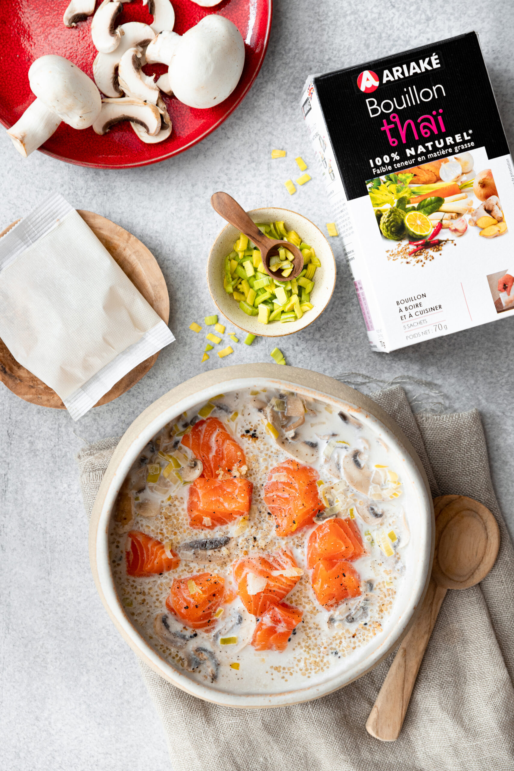 Bouillon Thaï au saumon et quinoa Ariaké
